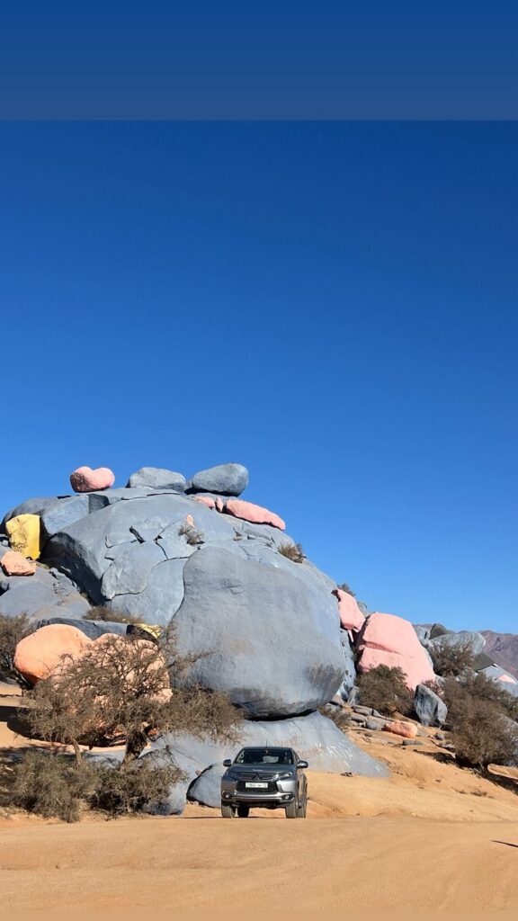 Tafraoute & the Painted Rocks